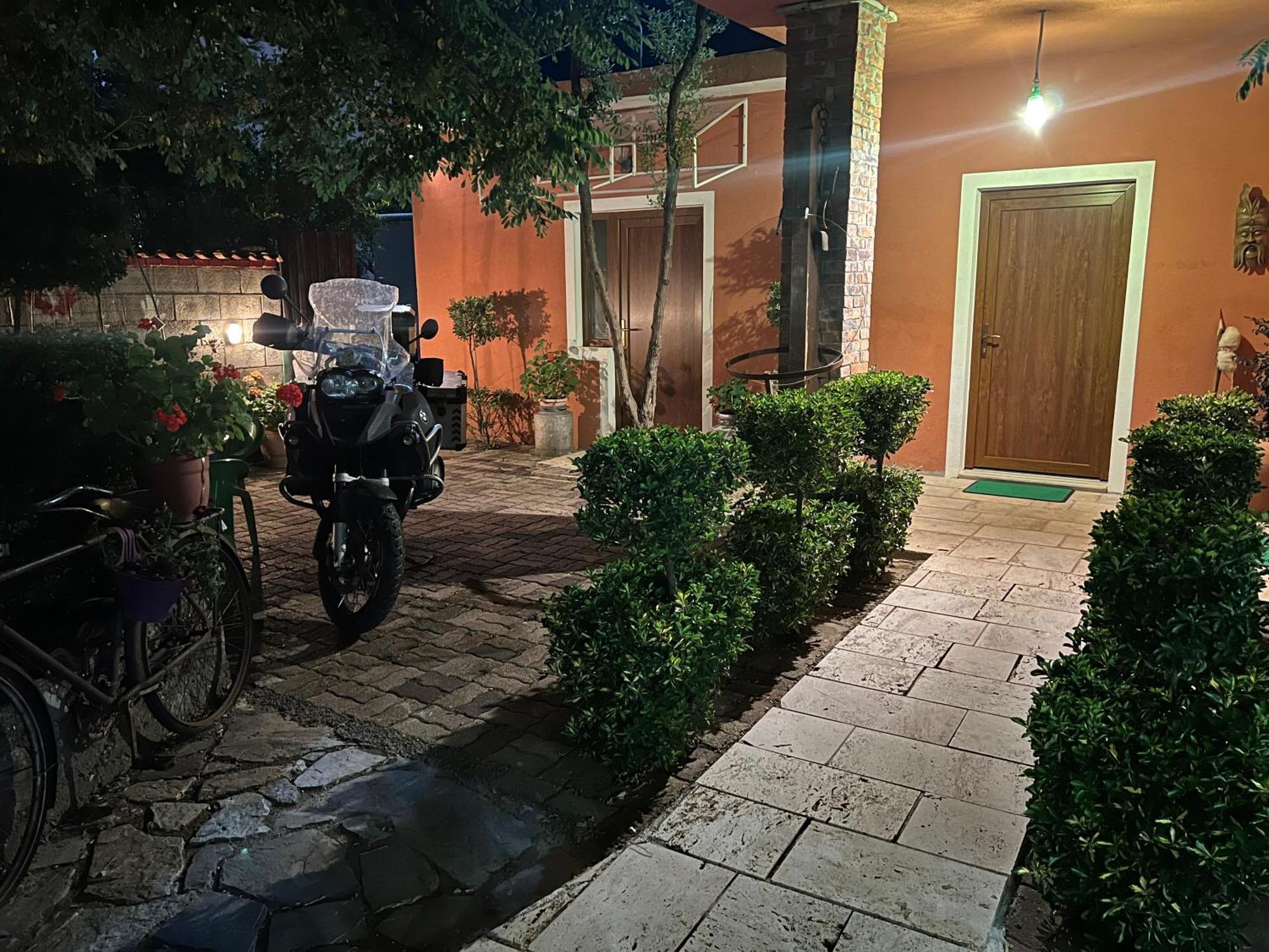 Guesthouse Koleci - Mrizi I Zanave Fishte Luaran gambar